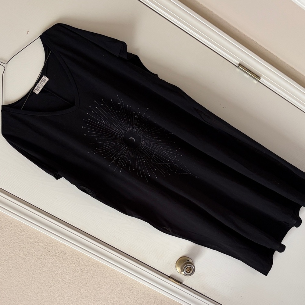 Project Social T Long T-Shirt | size m